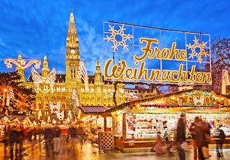 The Wondrous Christmas Markets of Vienna and Prague